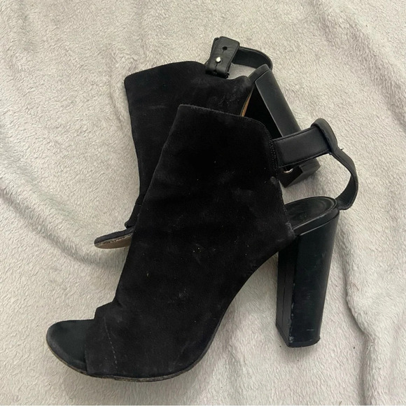 VINCE Addison Black Suede Leather Open Toe Heeled Booties Size 8.5 - Picture 8 of 8